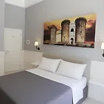 Penzion Piazza Bovio 22