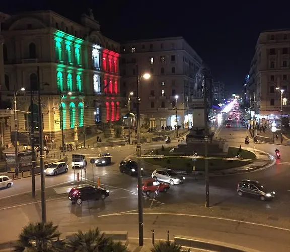 Piazza Bovio 22 Penzion