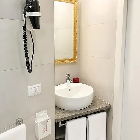 Piazza Bovio 22 Gasthuis Napels